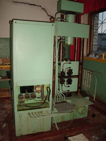 ПРОДАЕМ РАЗРЫВНУЮ МАШИНУ Р-20, цена 250 т.р.