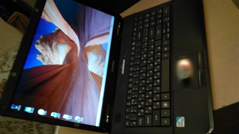 Ноутбук PB 2 ядра 2200 Mhz 2 Gb 300 hdd 15,6 cr wi-fi camera Норм. сост